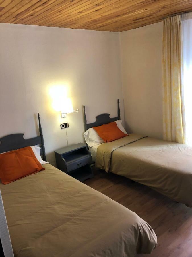 Hostal Di Verena 普奇塞达 外观 照片