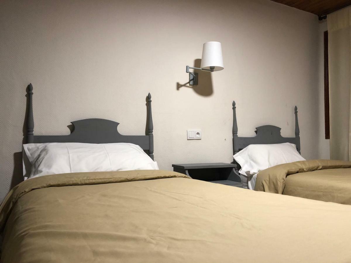 Hostal Di Verena 普奇塞达 外观 照片