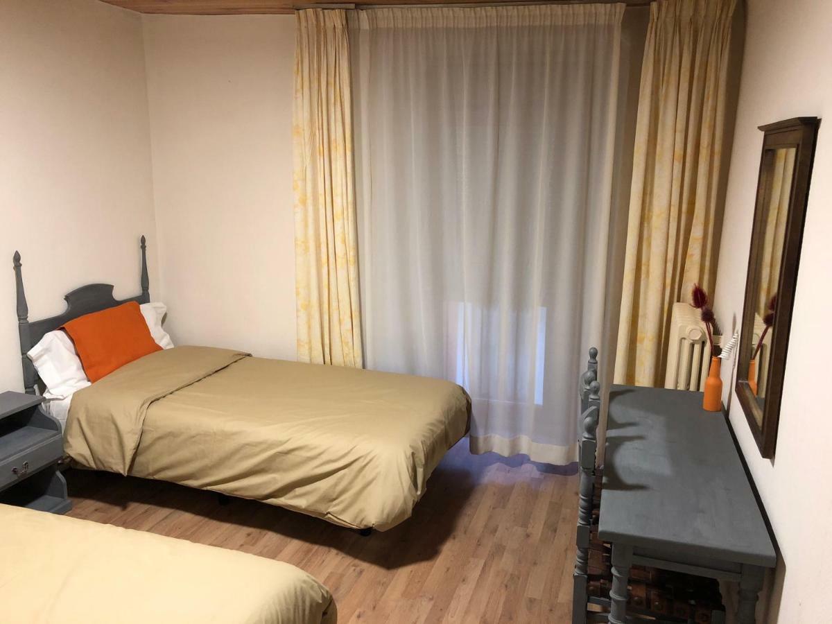 Hostal Di Verena 普奇塞达 外观 照片