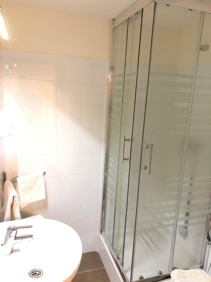 Hostal Di Verena 普奇塞达 外观 照片