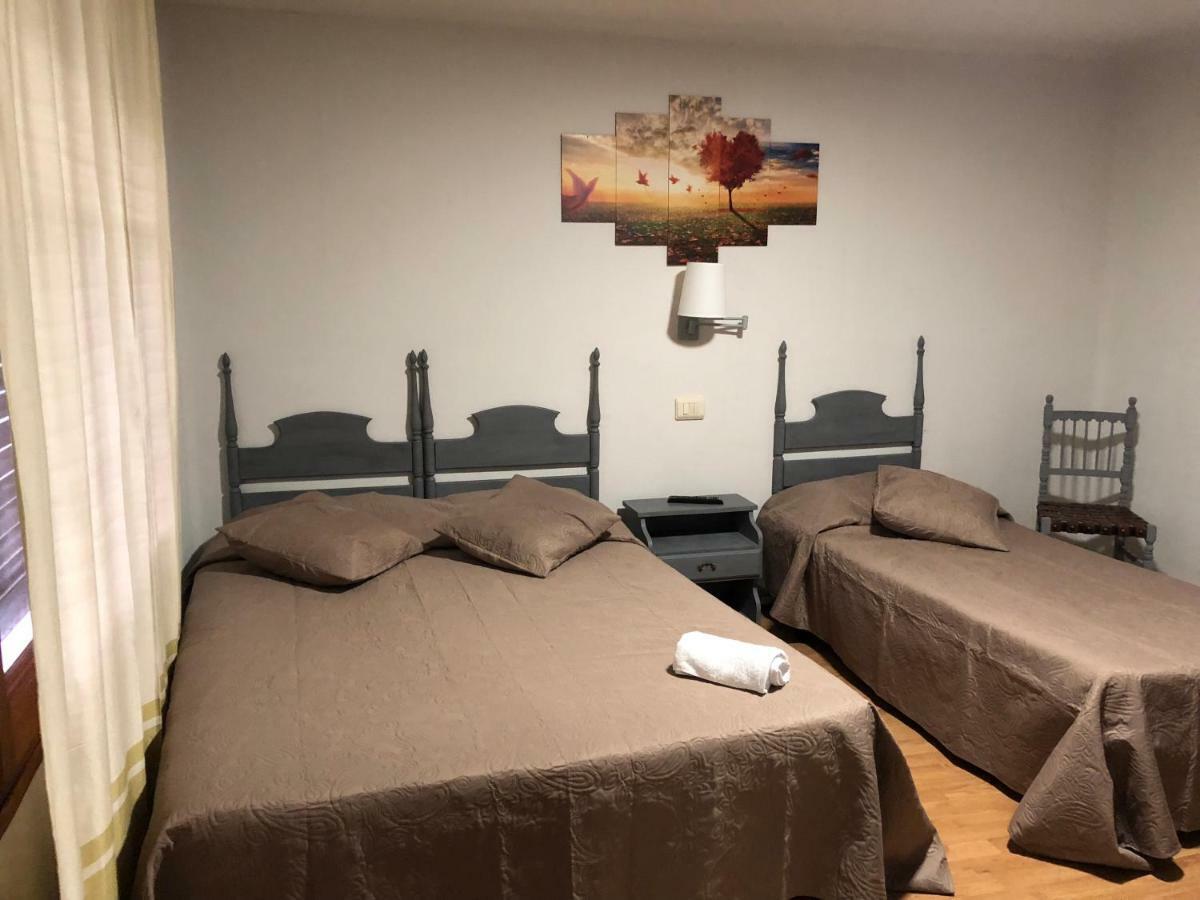 Hostal Di Verena 普奇塞达 外观 照片